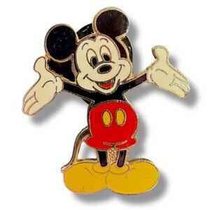 Disney Mickey Mouse Trading Pin